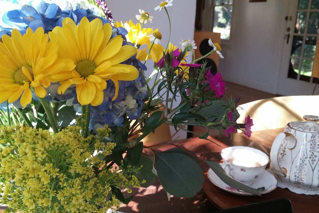 Sumptuous breakfast included. Expect to be pampered on your visit with us.