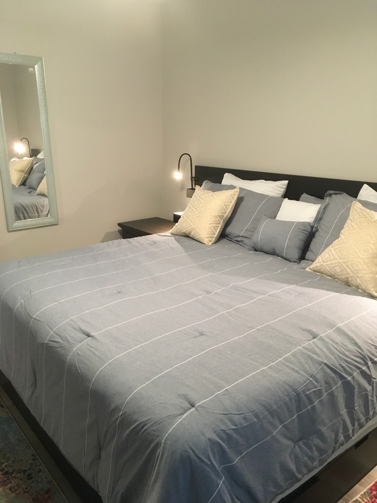 "La Belle Terrasse", 2br Escape in Dacula