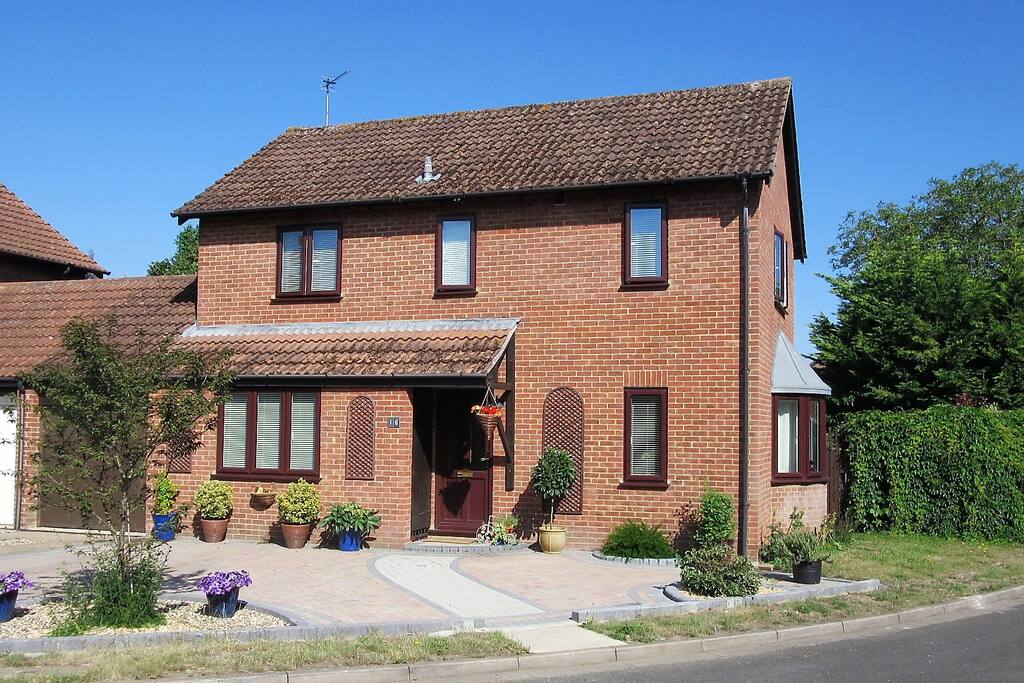 Room To Rent Molesey Room To Rent Molesey
