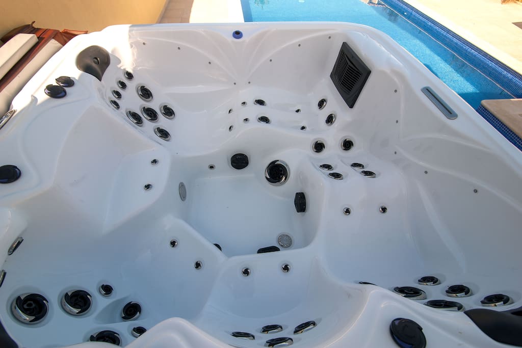 jacuzzi
