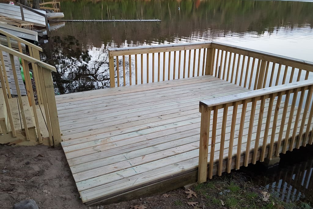 Lakeside Deck