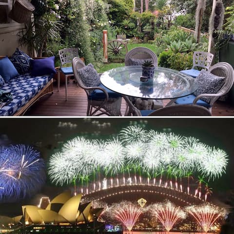 Gorgeous family cottage moments from water’s edge