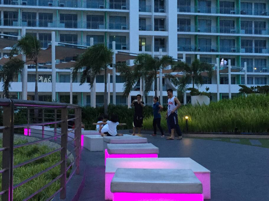Relax to the cozy and windy evening at Paris beach club