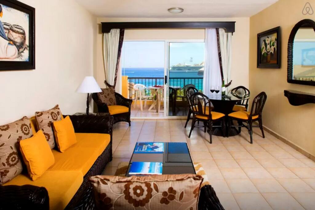 Every time I book, the resort will randomly assign a room to me. I am not allowed to choose the location of the room, meaning the view from room will vary. However, a majority of the rooms do face the ocean.
