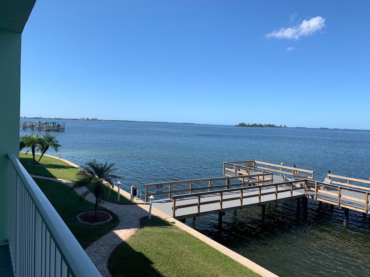 Completely Renovated Waterfront CondoDunedin, FL Condominiums for