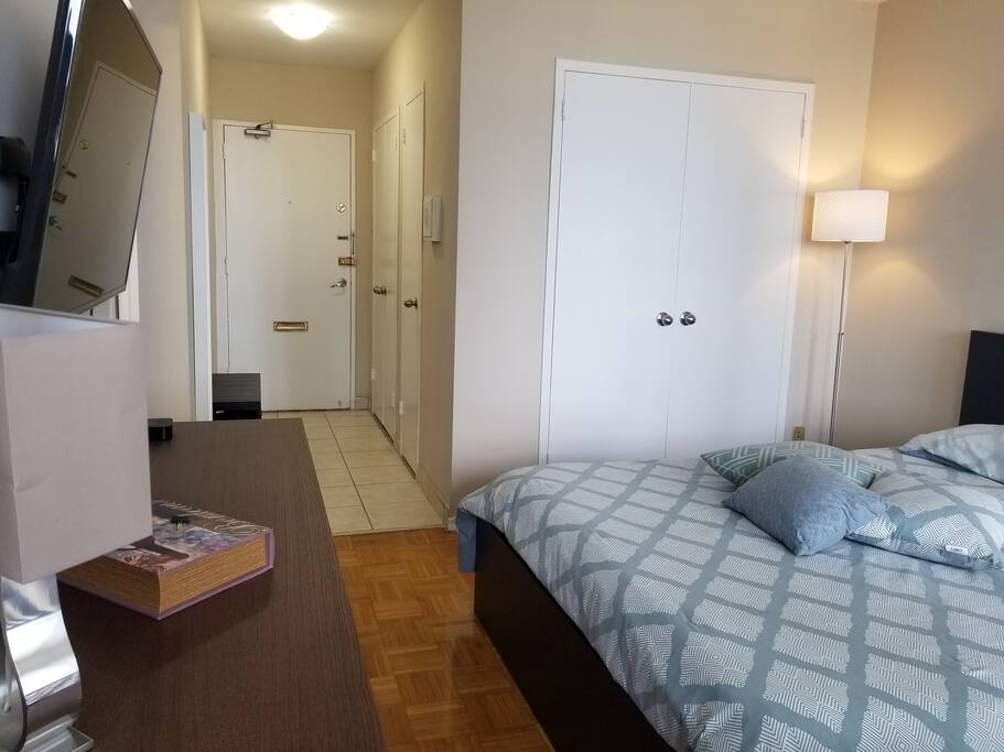 Living Space & Entrance.