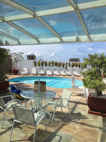 Ipanema Beachfront Luxury – Rooftop Pool & Views gallery image 2