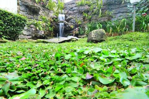Vila Daun Sirih | Family Villa + 4 Bedrooms