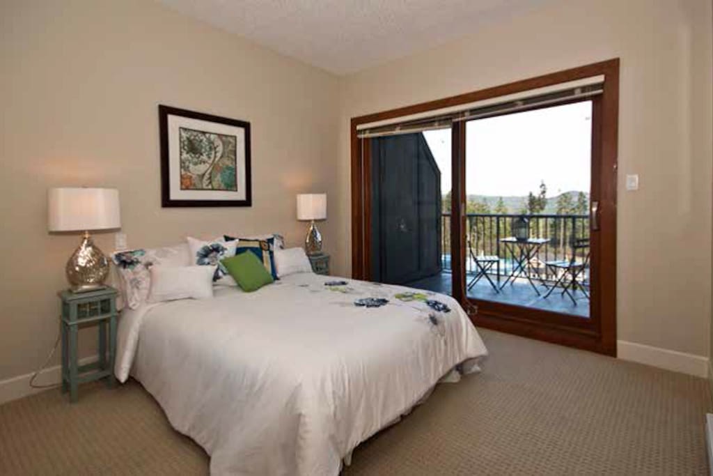 master bed room