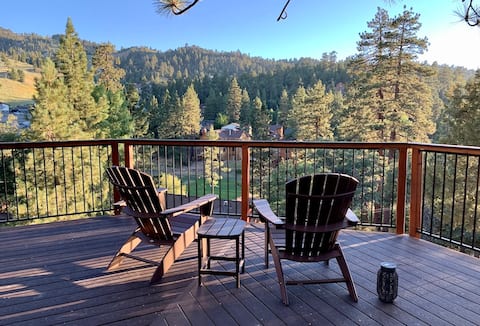 Majestic Pine Retreat-View/Close to Bear Mountain!