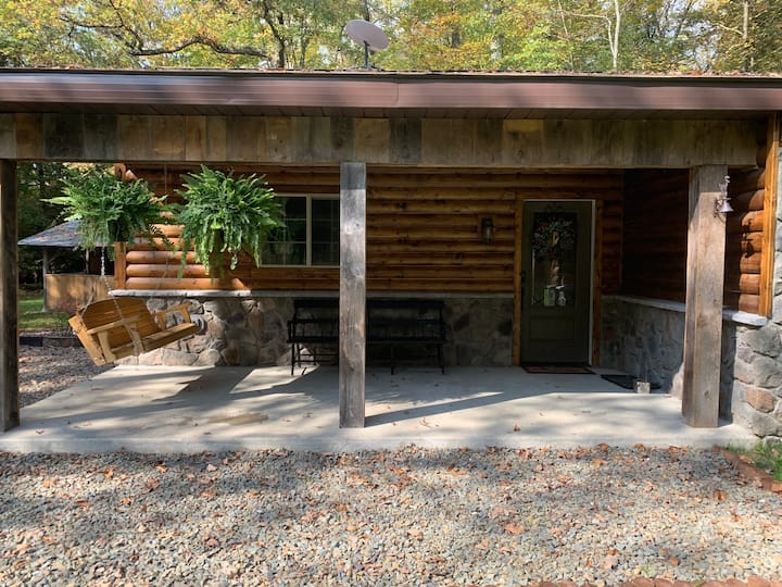 Hot Tub*Secluded Getaway! Hiking*Nature