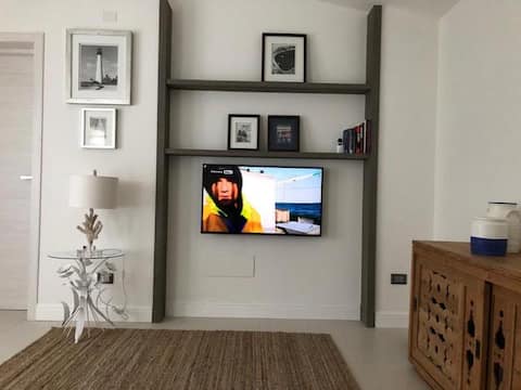 Popular Airbnb listing: Exclusive Pietrasanta house with pool in Pietrasanta
