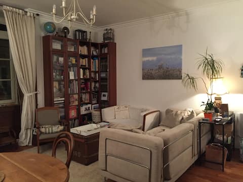 Top Airbnb: 1 bedroom in a small 18th century building à Saint Malo