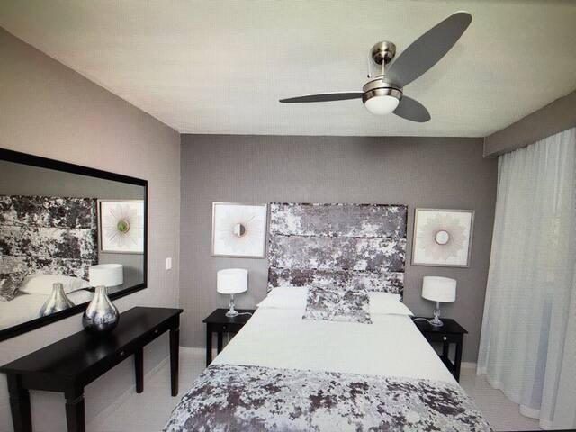 2 Bdrm Beachfront apartment with private pool gallery image 4