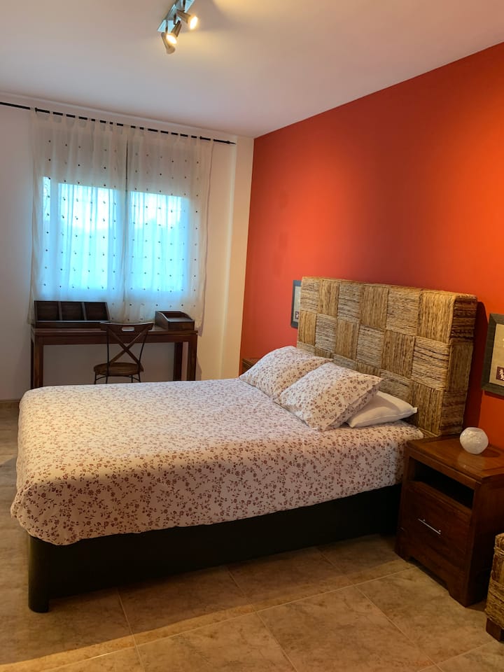 Dvojlôžková izba s manželskou poste 