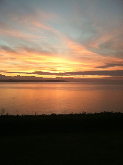 Sunsets over the Pacific ocean are breathtaking, quiet and restorative.