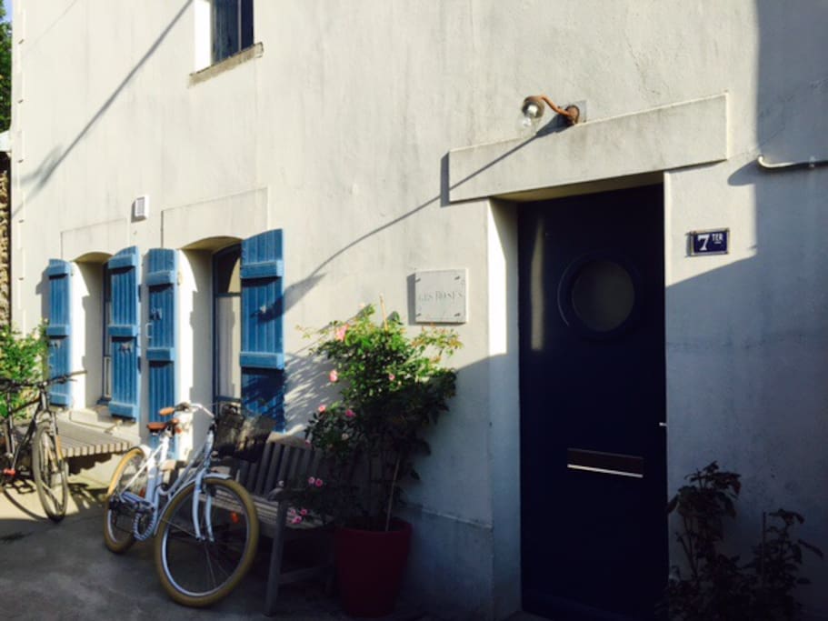 une maison de pêcheur dans une impasse à 3' a pied du port