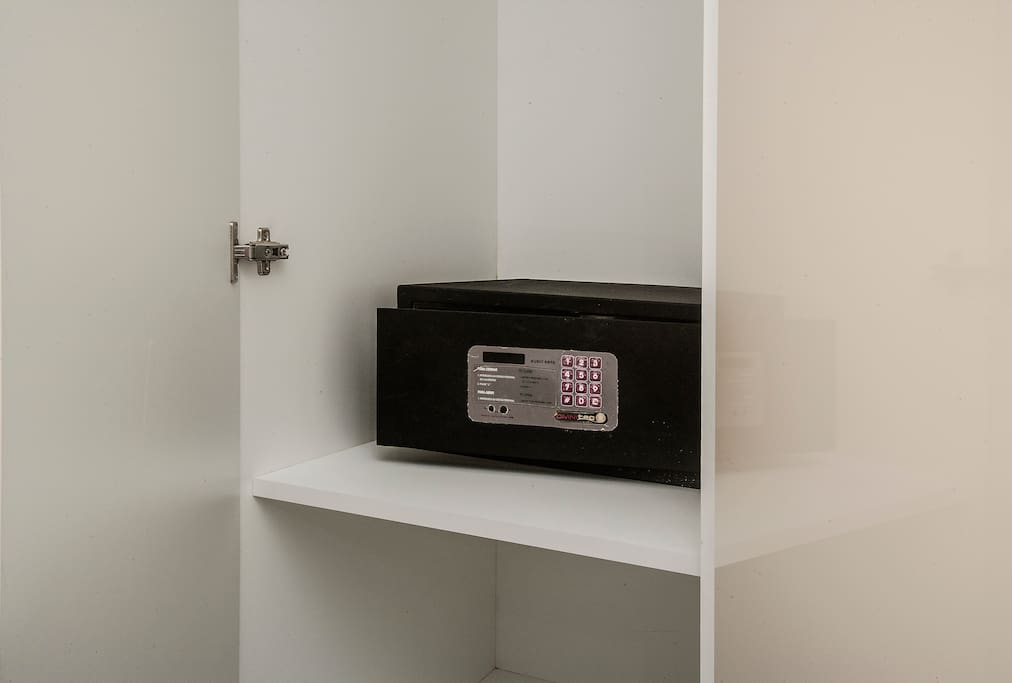 Safe Deposit Box