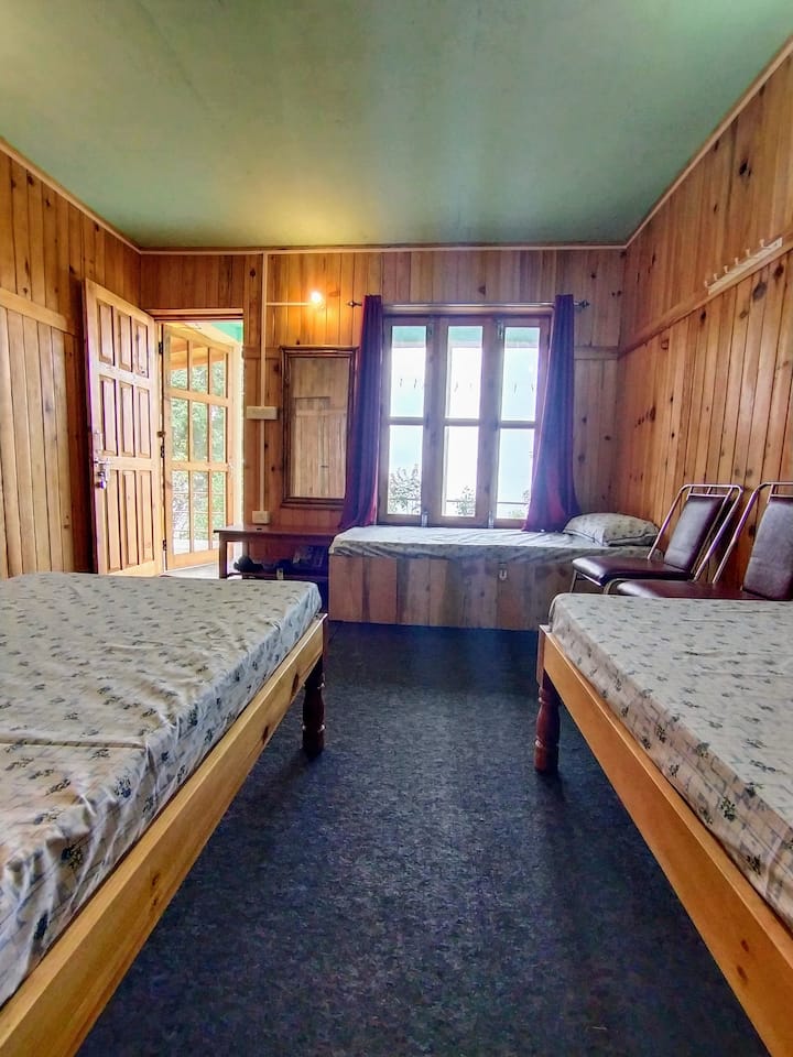 საძინებელი 1