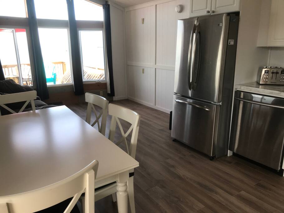 Table with extension