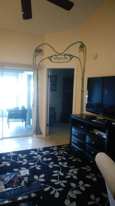 There is a 40" TV in the comfortable living room.