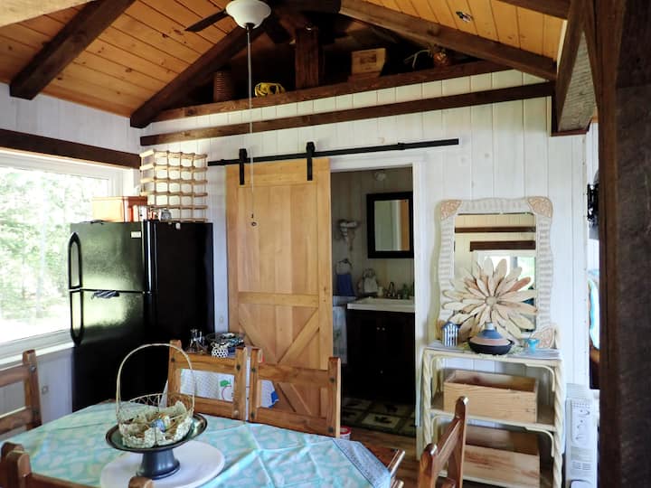 Top 8 Airbnb Vacation Rentals In Pointe au Baril, Canada Updated 2024