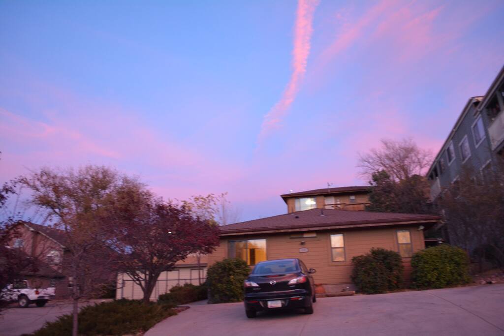 Front of building. Entrance to Meditation Studio is around the back of the building at the top in this photo.