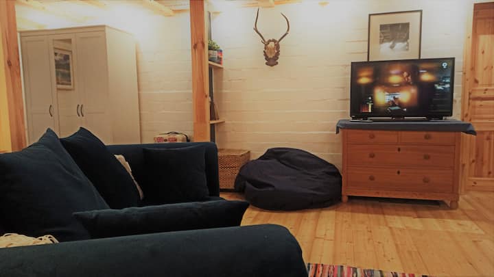 Klimafreundliches Appartment, Ideal Angebunden - Teltow
