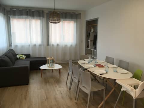Annonce Airbnb populaire: Soulac sur Mer, Villa Baiana, 12 people 200 m beach à Soulac Sur Mer