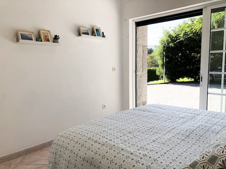 卧室4 ： 1张双人床160