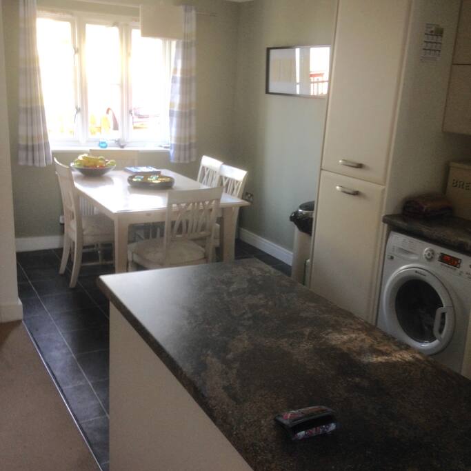 Kitchen diner