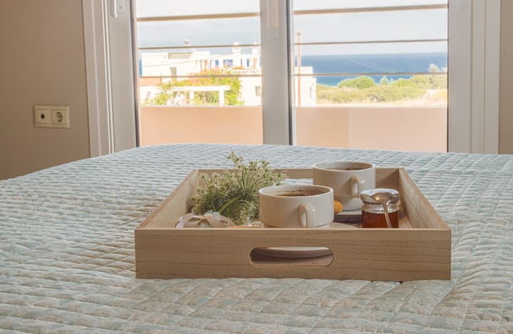 อาหารเช้าแสนอร่อยในเบดแอนด์เบรคฟาสท์วิวทะเล - คุณต้องการอะไรมากกว่านี้?