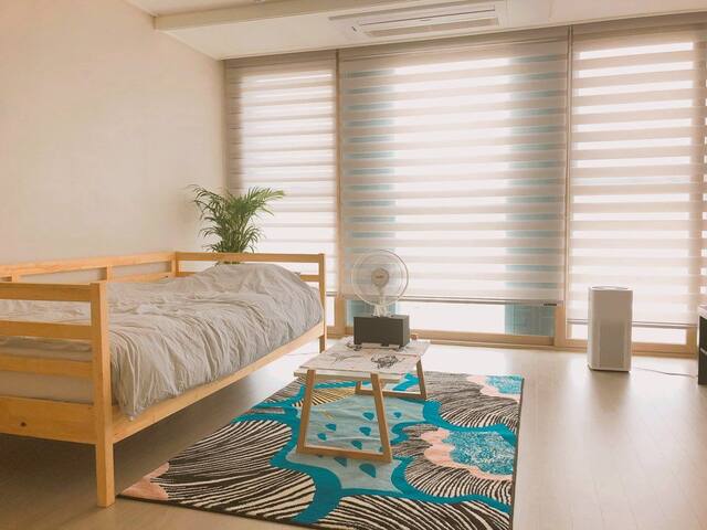 8 minutes on foot from Cheonan Asan KTX with sunshine # Walnut House