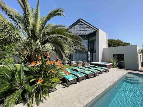 Cap d 'Agde Paloma heated pool spa 600m beach