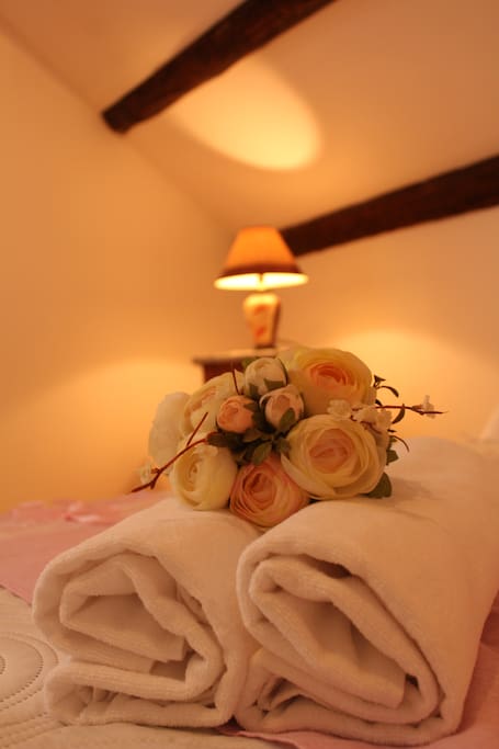 bedroom, decoration item
