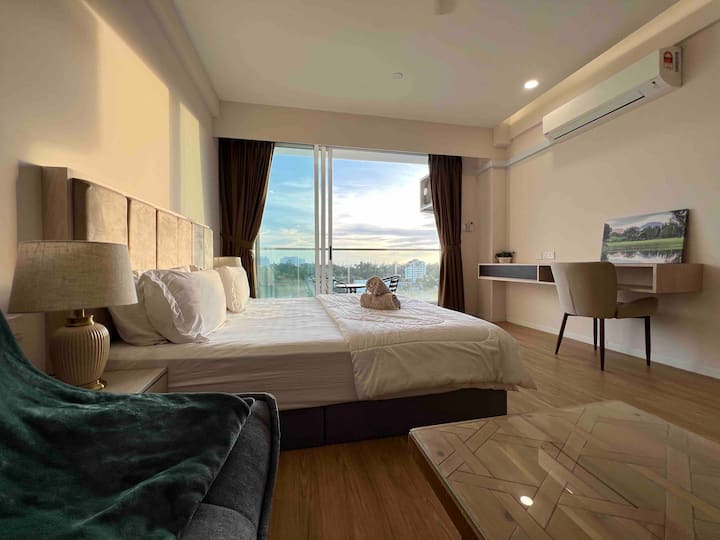 KShomesuites #1 Seaview|King Bed|Netflix|Wifi