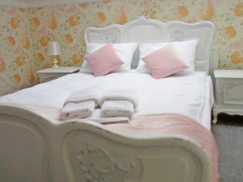 PREMIUM - Bed & Breakfast No. 25