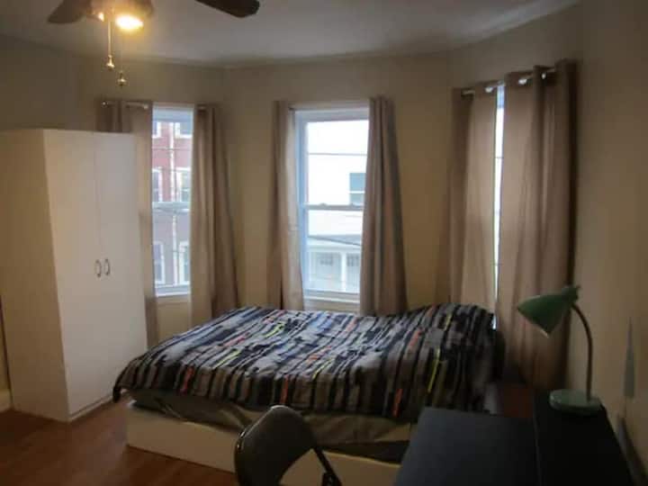 Cambridgeport Upper 1st Floor Cherry 2-room Studio - Cambridge, MA