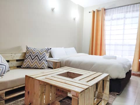 Studio Serene - West Suites (For a calm stay)