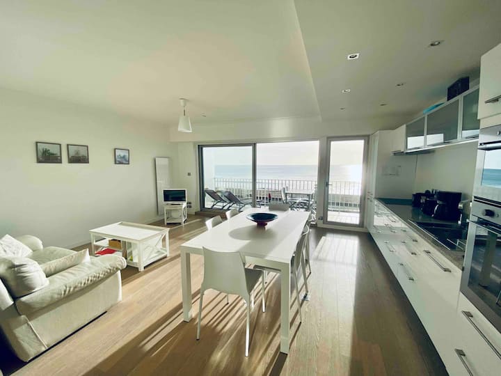 Charmant T4 Vue Mer, Balcon & Parking Sécurisé - Pornichet