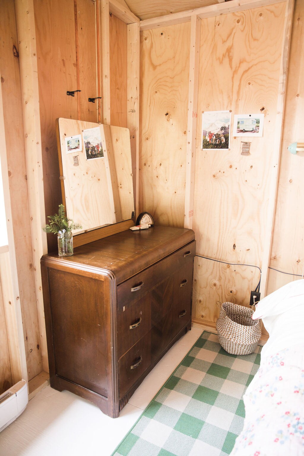 საძინებელი 1