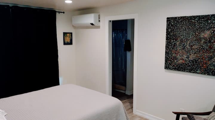 Spálňa 2 s vlastnou kúpeľňou a vlastnou terasou 