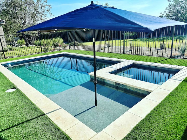 Cactus Cove 2 Bedroom/2 Bath Pool Spa BBQ Houses for Rent in Indio