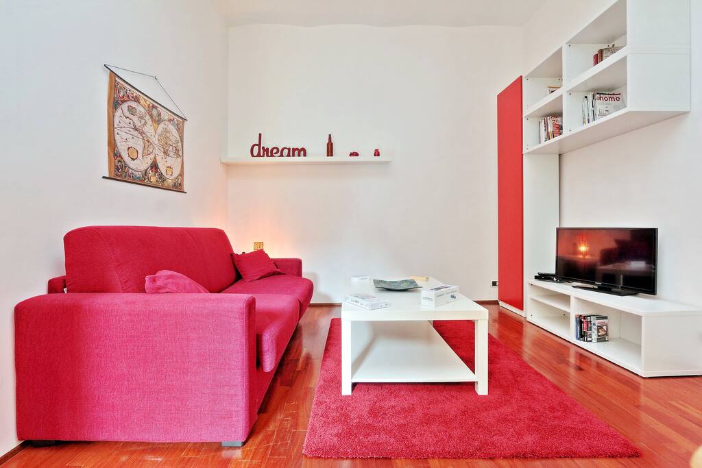 In the living room you can chill out watching TV or a DVD