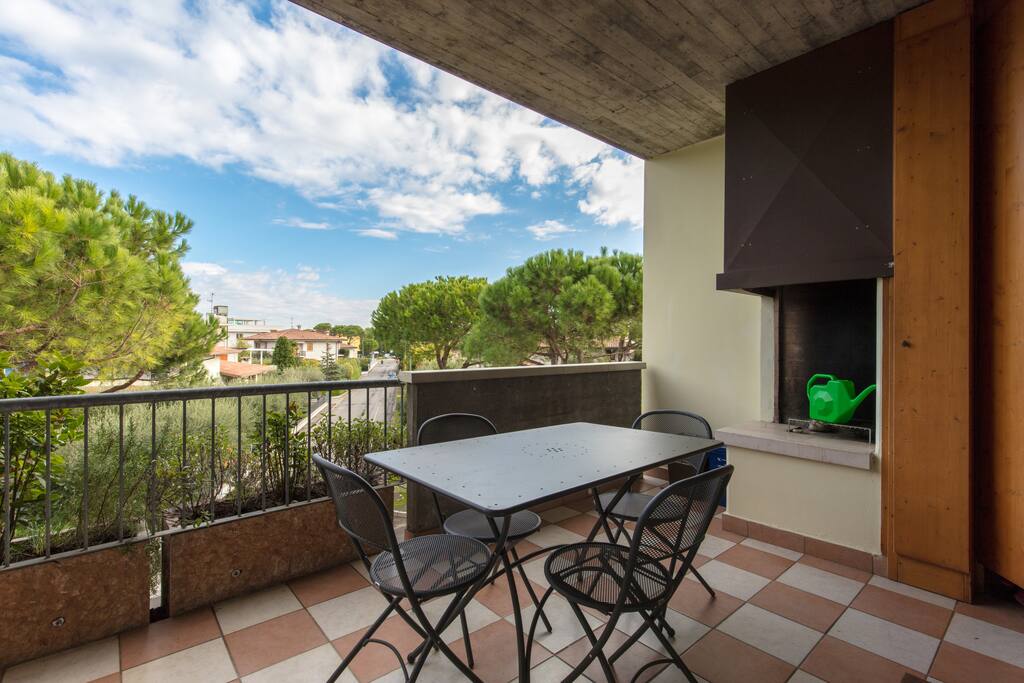terrazza con barbecue