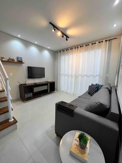 Top Airbnb: Two-story house 50 meters from Boicucanga Beach em São Sebastião
