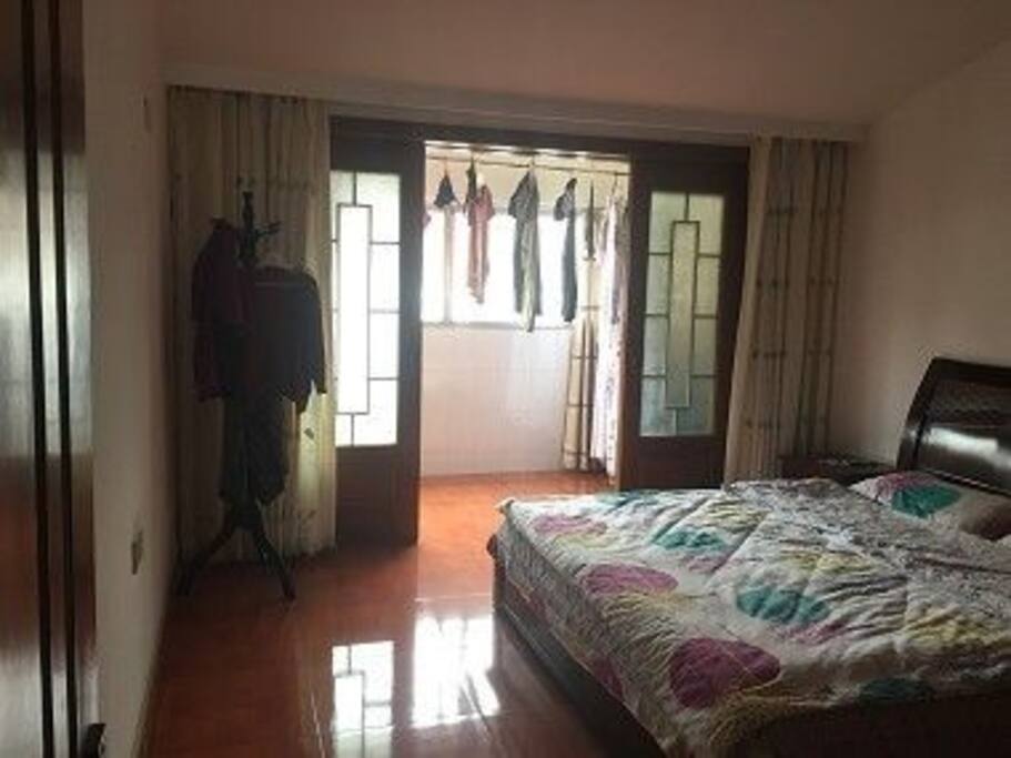 The balcony in the next room(you will be permitted to use it dry your clouthes freely)