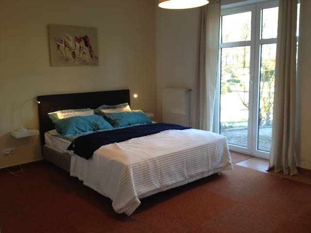 Schönes Zimmer in Einfamilienhaus