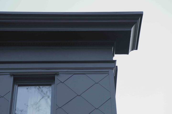 The Craftsman’s Home gallery image 4