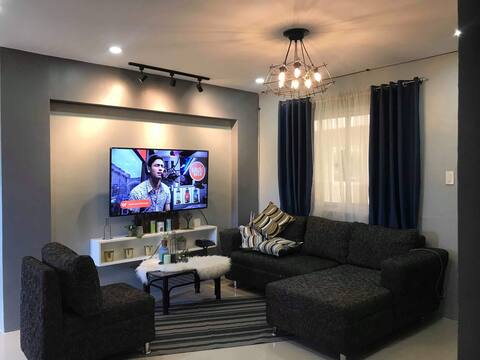 Grandeur 6 Unit 1 (2BR)